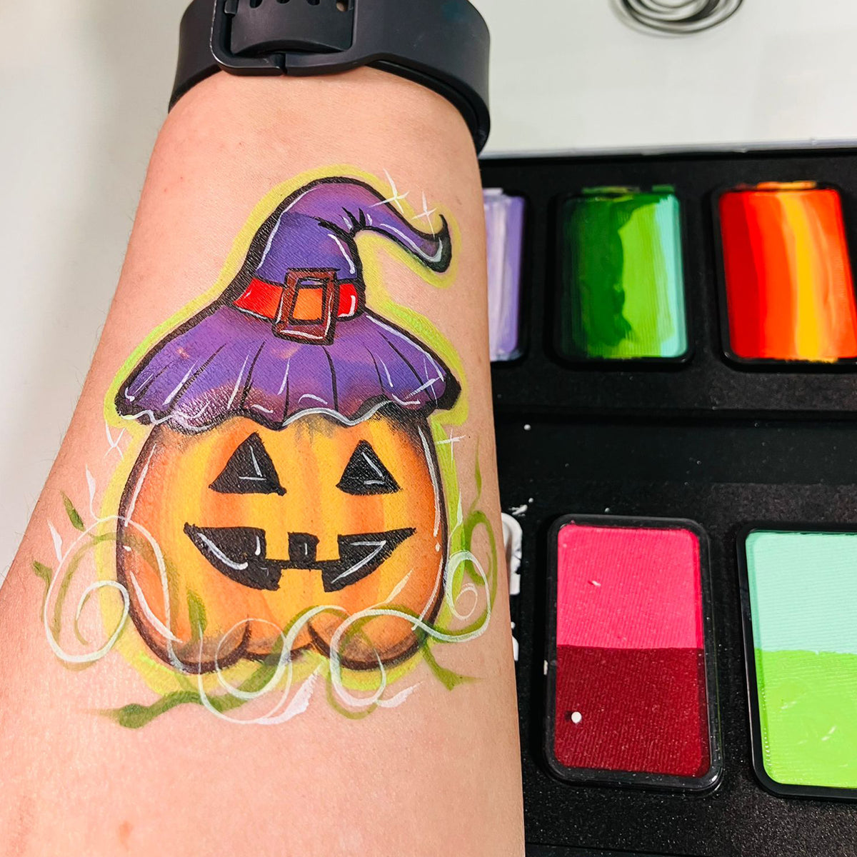 Kraze FX Spooky Split Cake Palette by Linnea Novak